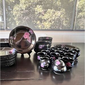 Mikasa Rondo dinner set with serving pieces. 12 piece place setting,black floral